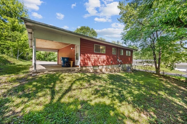Photo - 3 bd /1 ba