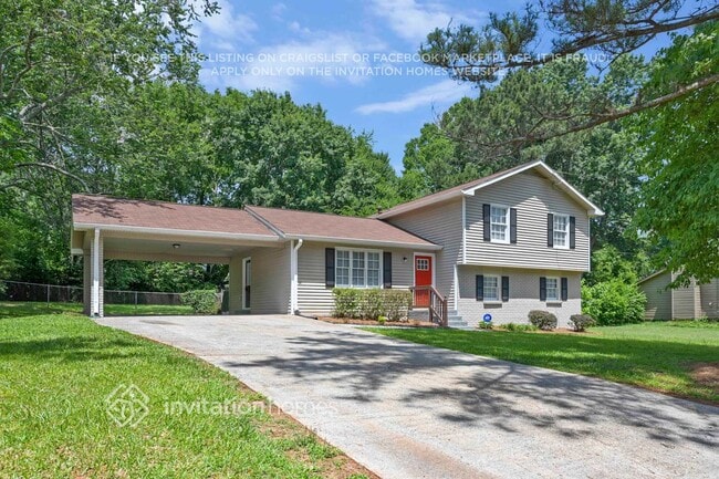 Photo - 444 Mephisto Cir