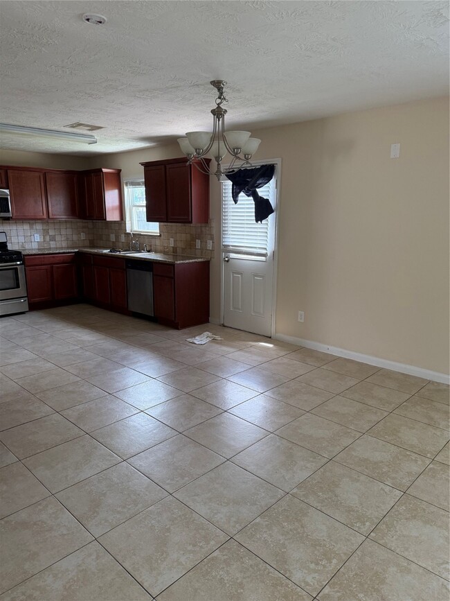 Photo - 7722 Pheasant Run