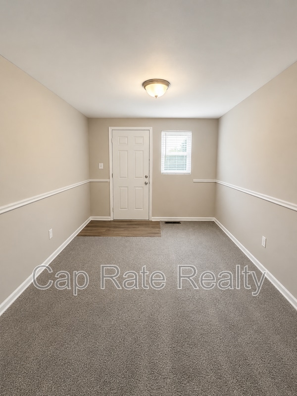 1648 Smith Rd