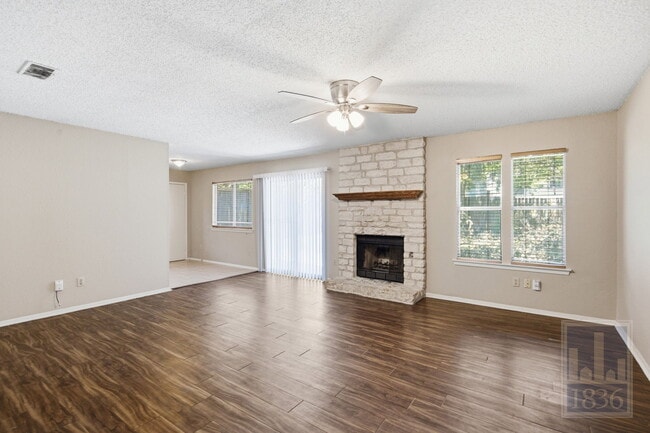 Photo - 9002 Marsh Dr