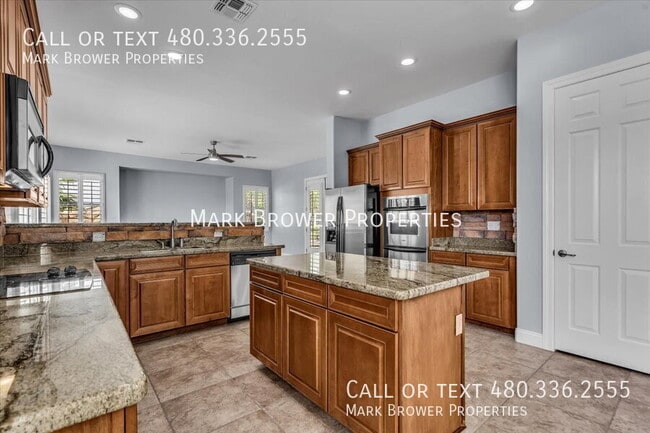 Photo - 3732 S Halsted Dr