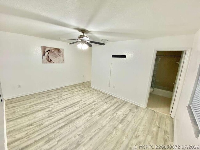 Photo - 18951 SW 113th Pl