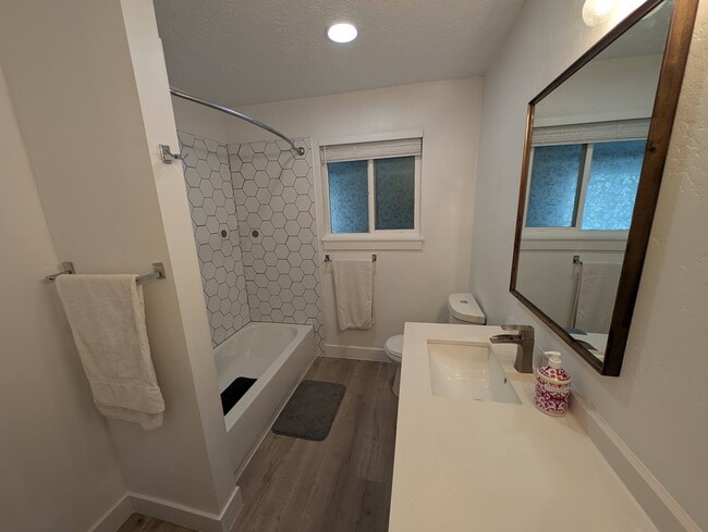 Photo - 5206 W Hunter Dr