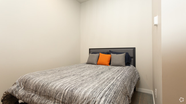 Studio - The Lake Rental
