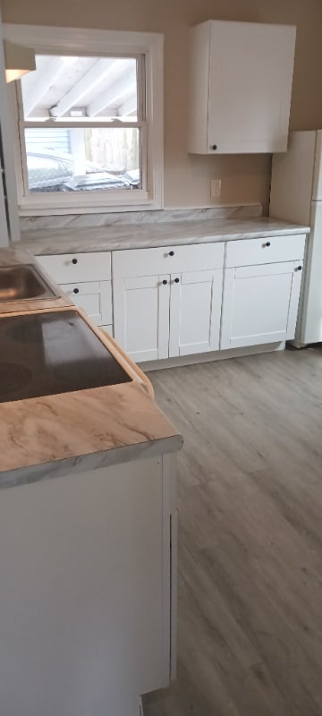 Photo - 160 Hudson Ave