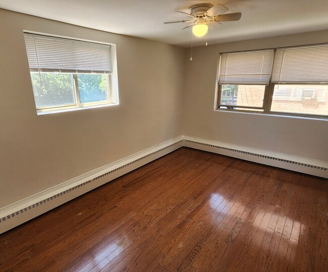 Photo - 2243 W Farwell Ave Unit 1D
