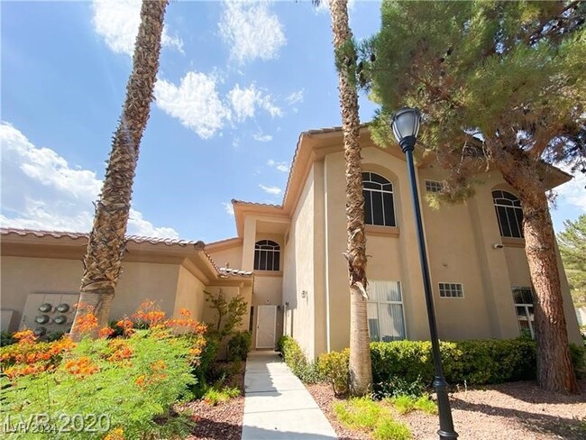 Photo - 2050 W Warm Springs Rd Condo Unit 4611