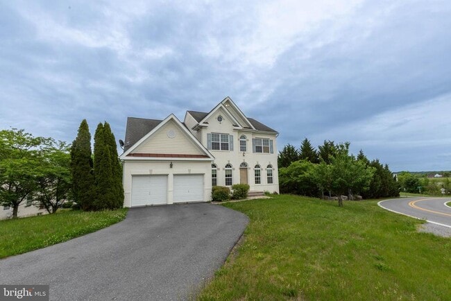 Photo - 391 Sheerer Dr
