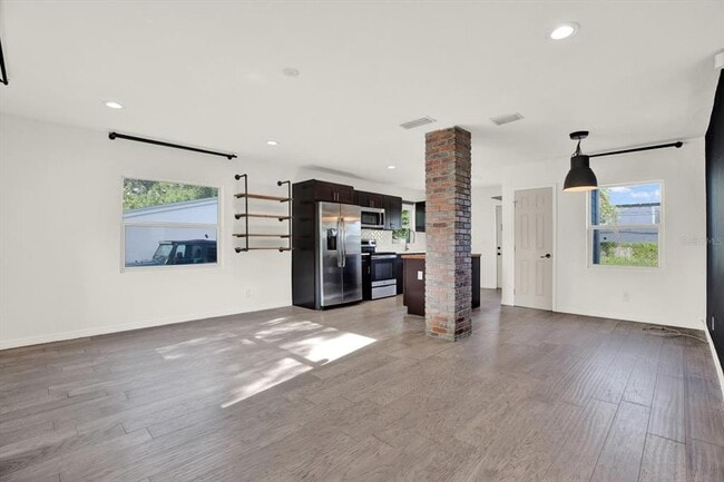 Photo - 5006 N Suwanee Ave