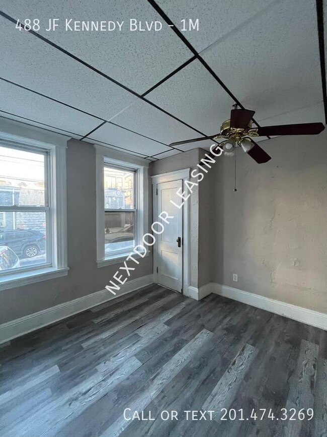 Photo - 488 John F. Kennedy Blvd Unidad 1M