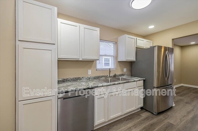 Photo - 1609 N Outer Dr