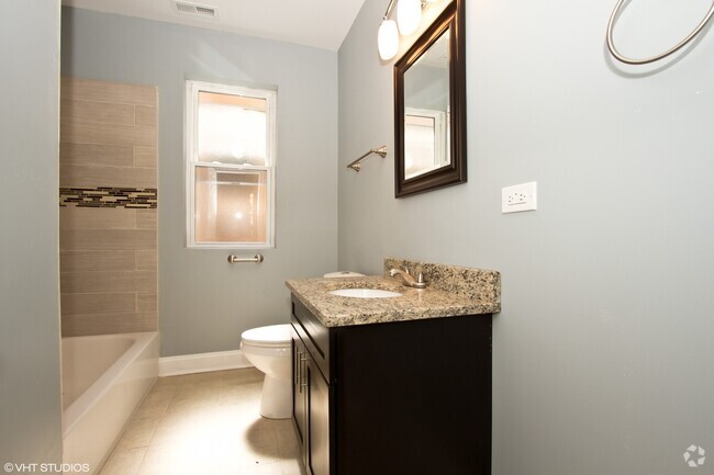 Building Photo - 7943 S Drexel Ave Unit 3 Rental