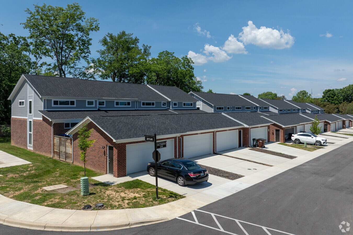 Alternate Building Photo - The Willowview Lofts
