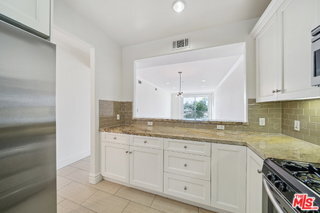 Photo - 1050 S Holt Ave