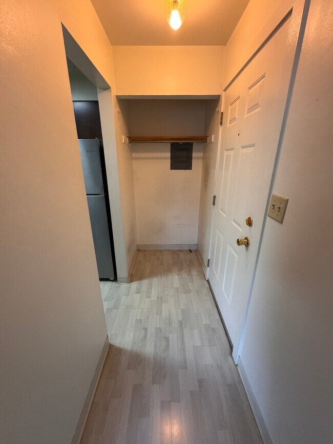 Photo - 420 Telegraph St Unit 6