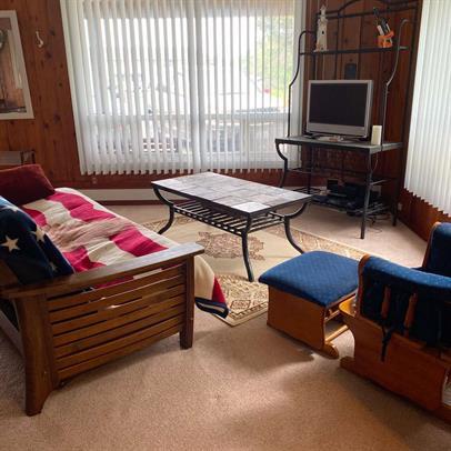 Photo - 757 Ocean Ct NW