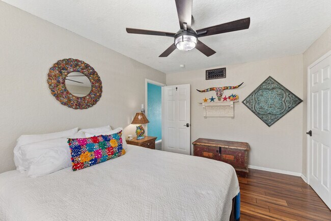 Photo - 15209 Leeward Dr Unit SI FL2-ID1611300P