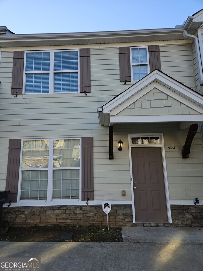 Photo - 4221 High Park Ln Townhome