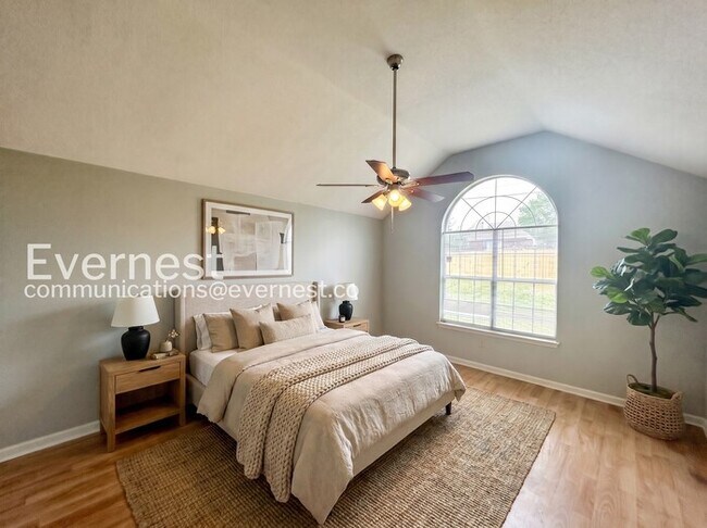 Photo - 3821 Richbrook Dr