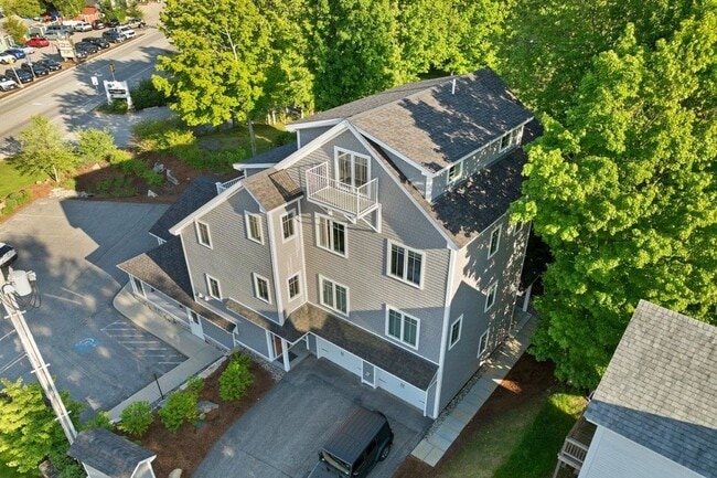 Photo - 2 Lake St Unidad Apartment A