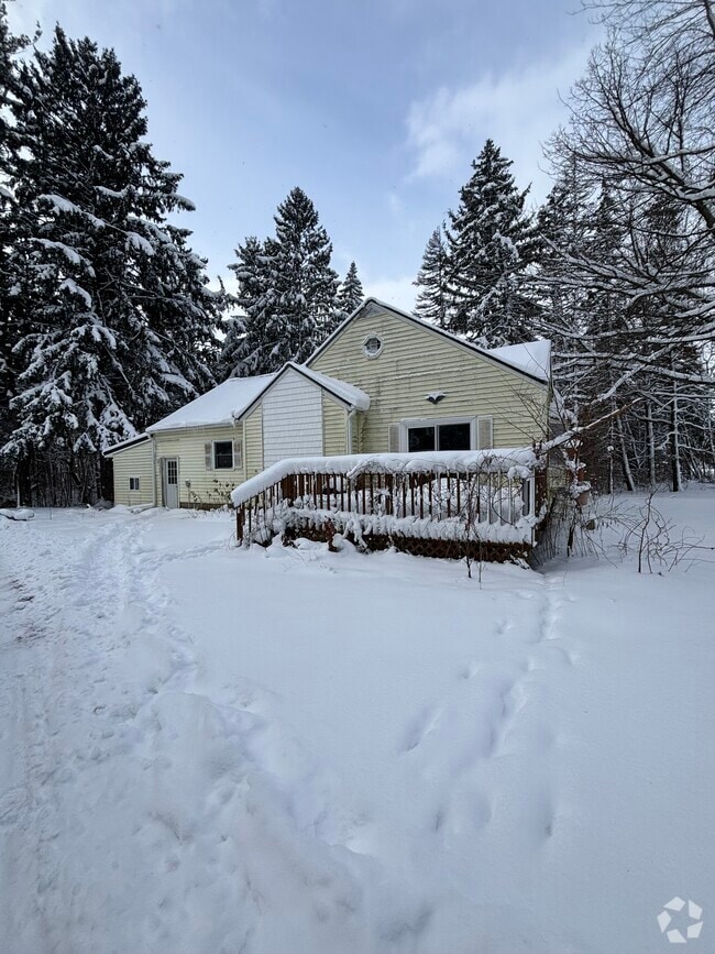 Building Photo - 13894 22 Mile Rd NE Rental
