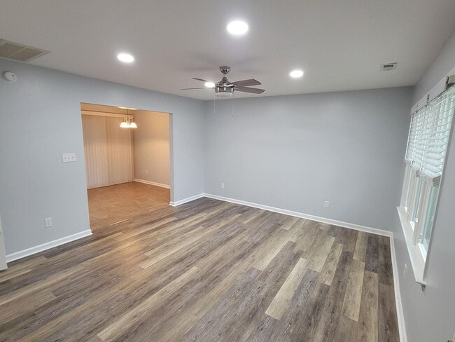 Photo - 304 Osprey Ridge Dr