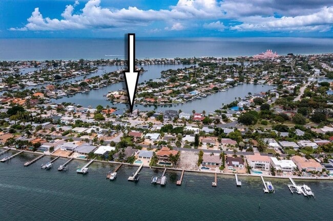 Photo - 2822 W Vina Del Mar Blvd