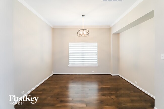 Photo - 324 Highland Fairway Ln
