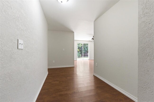 Photo - 1804 SE 12th St