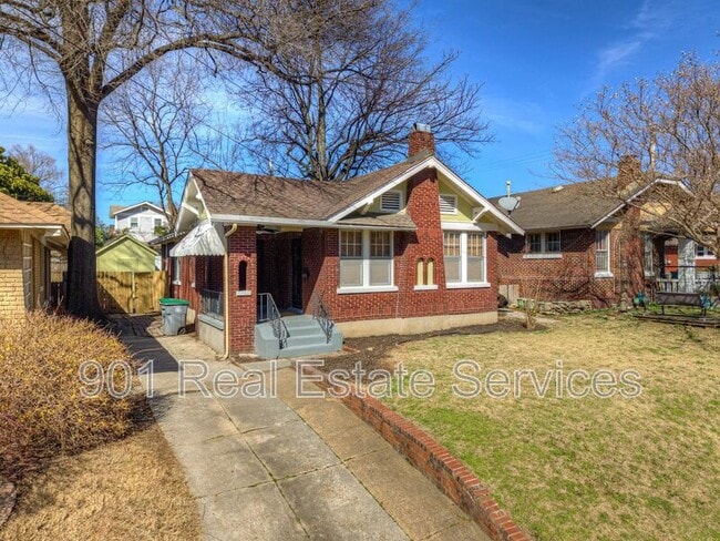 Photo - 2212 Nelson Ave House