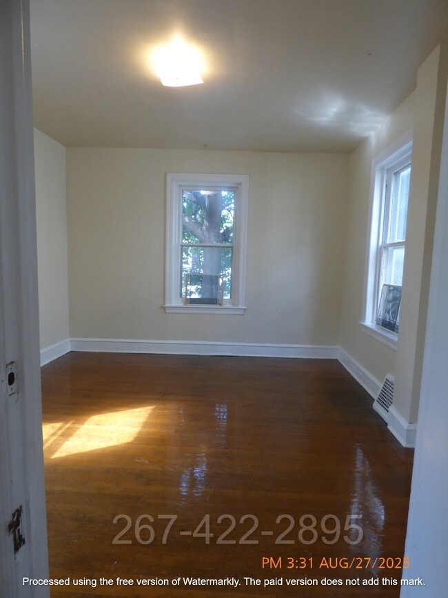 Photo - 3417 Race St