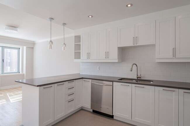 Photo - 3495 Rue de la Montagne Unit 602