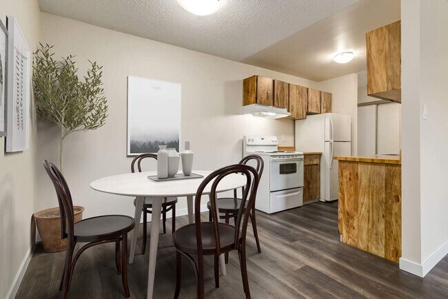 Photo - Westwind Apartments