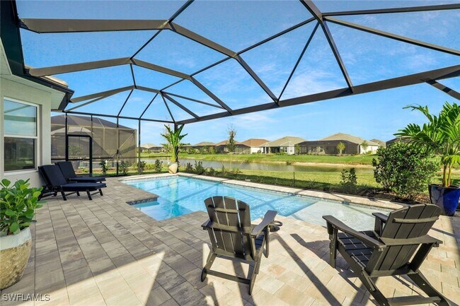 Photo - 15804 Derna St