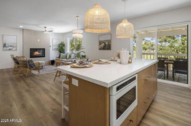 Photo - 626 E Palomino Dr