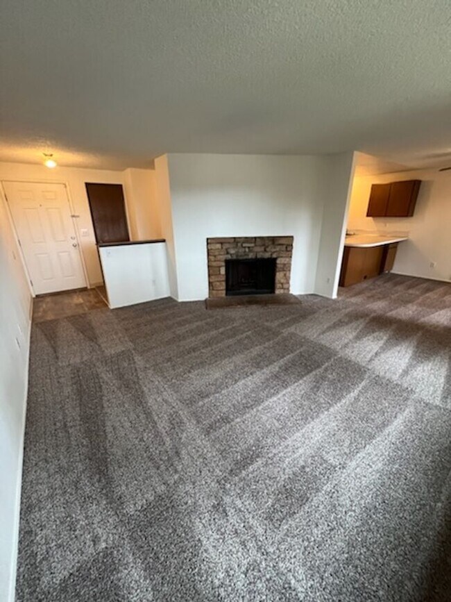 4905 S Orchard St Unit C
