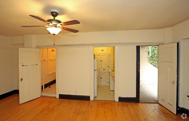 Living room - Lancaster Apartments
