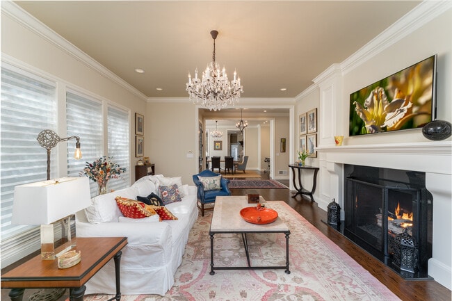 Photo - 2744 SW Sherwood Dr