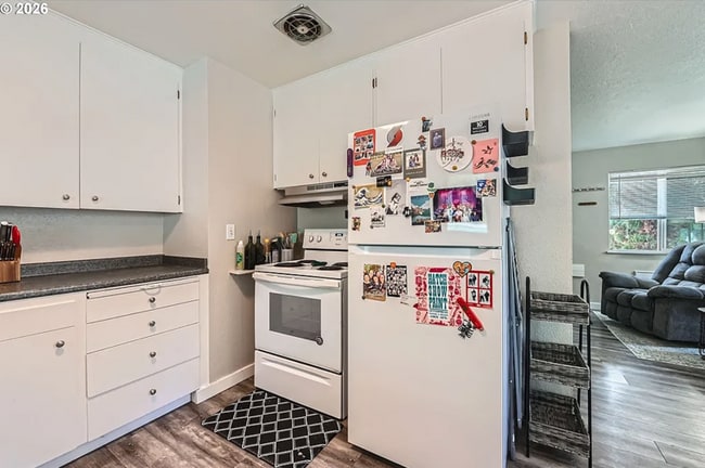 Photo - Ready Now - Just A Birdie Away from Rose City Golf Course! Unidad DEV16-Devita, Vincent