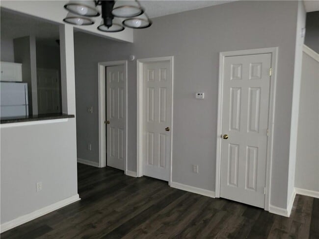 Photo - 7620 Creekside Ln