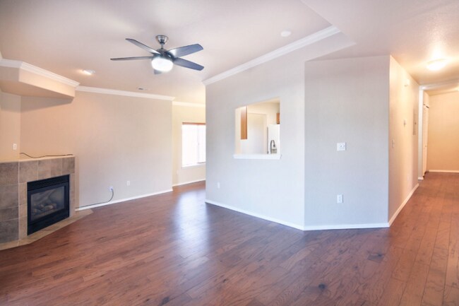 Photo - 3040 Mandalay Grove