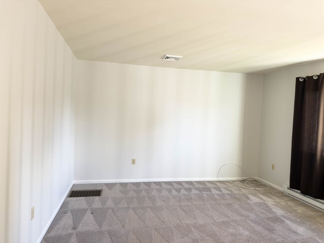 Photo - 2231 Donough Dr