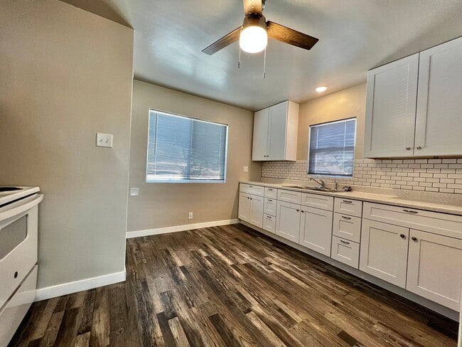 Photo - Newly Remodeled 2 Bed, 1 Bath Upper Unit in Greeley!