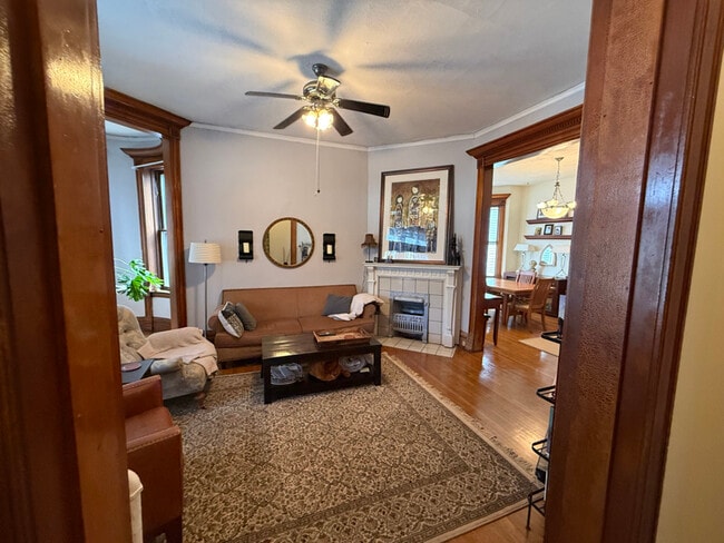 Photo - 800 Hague Ave Unit 800 Hague Ave Lower