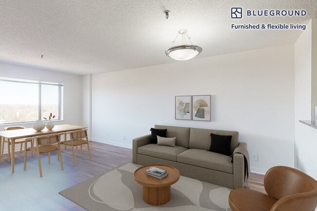 Building Photo - 2251 Pimmit Dr Unit FL12-ID5823A