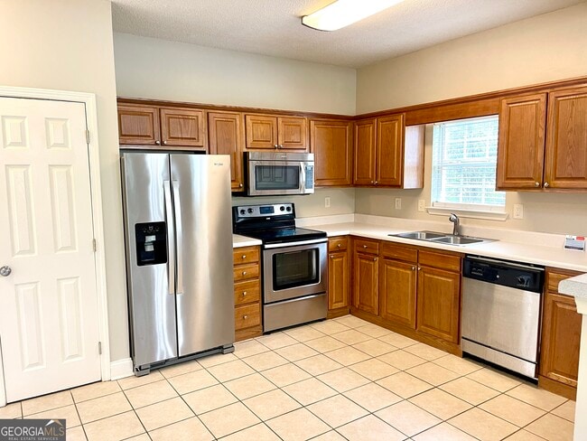 Photo - 237 Odyssey Turn NW