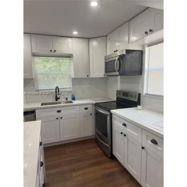 Photo - 5636 NW 4th Ave