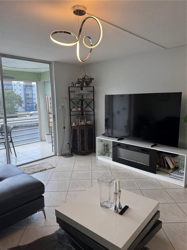 Photo - 505 E Dania Beach Blvd Unit 4-3I