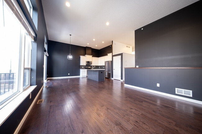 Photo - 13369 Bronze Pkwy